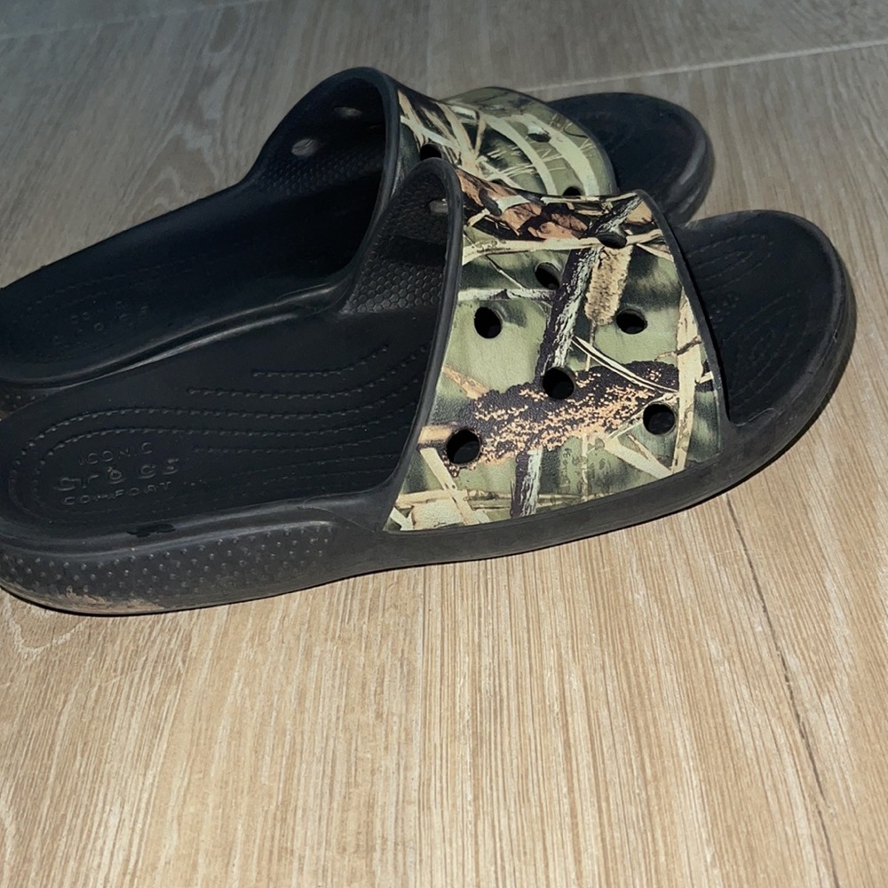 Crocs - Picture 3 of 5